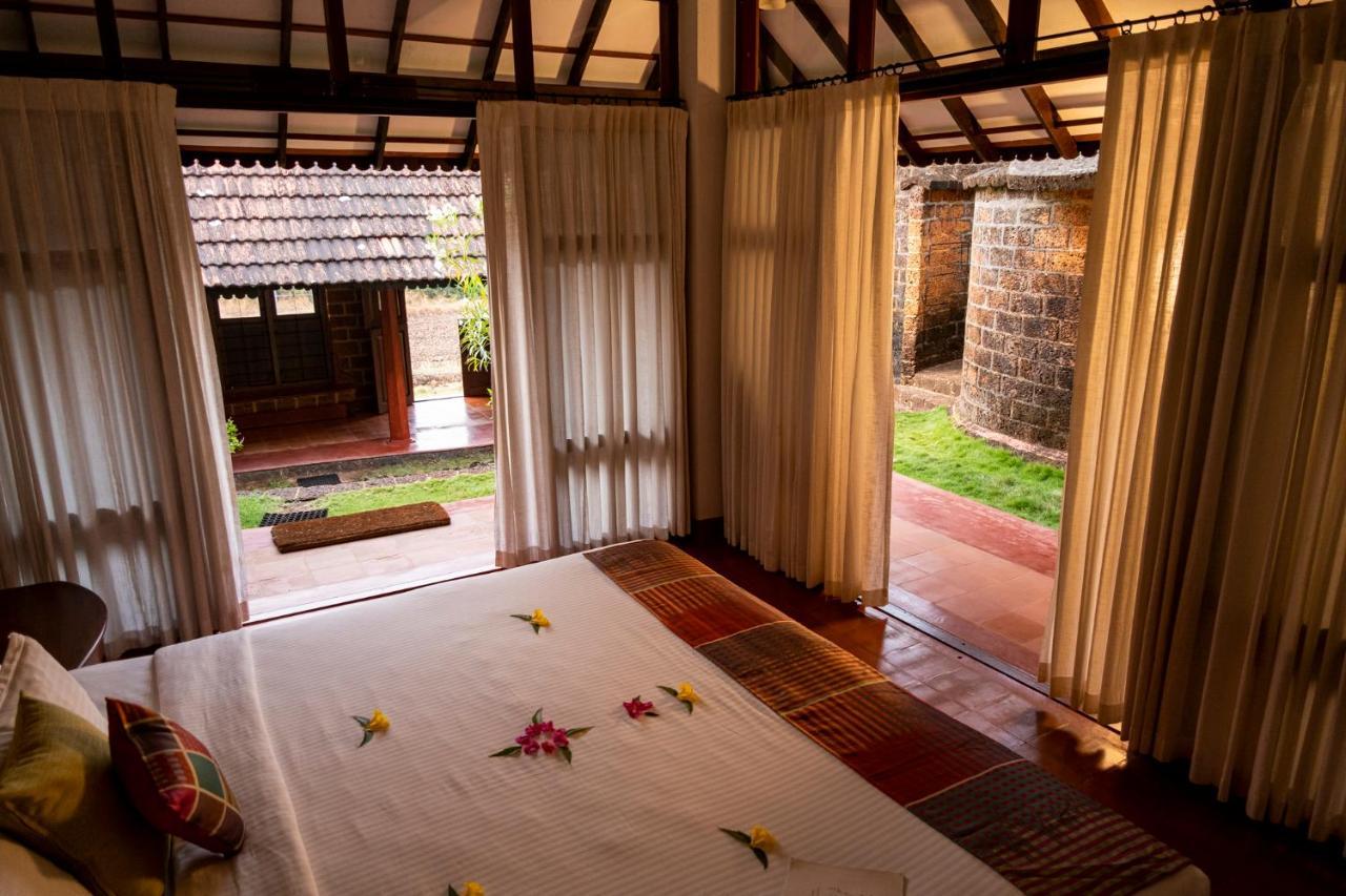 Swaswara Gokarna - A Cgh Earth Experience Hotel Bagian luar foto