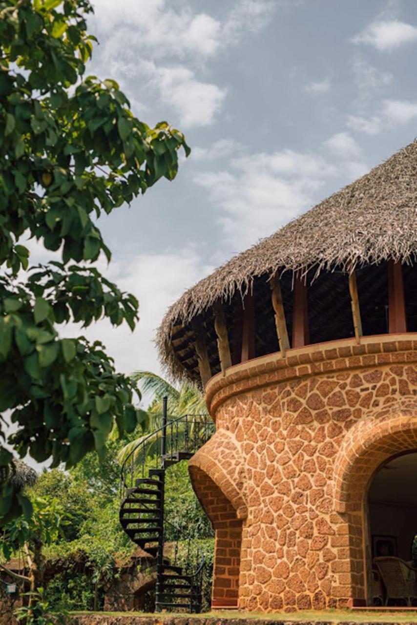 Swaswara Gokarna - A Cgh Earth Experience Hotel Bagian luar foto