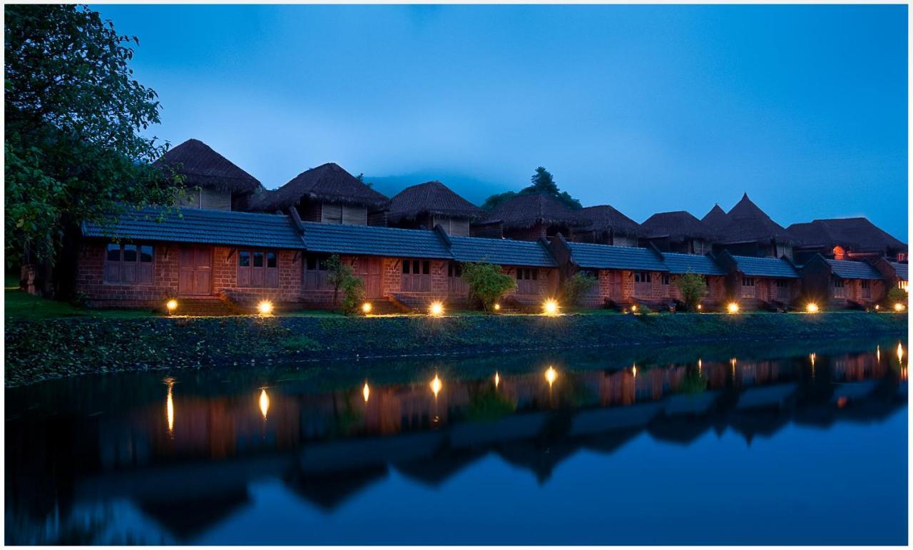 Swaswara Gokarna - A Cgh Earth Experience Hotel Bagian luar foto